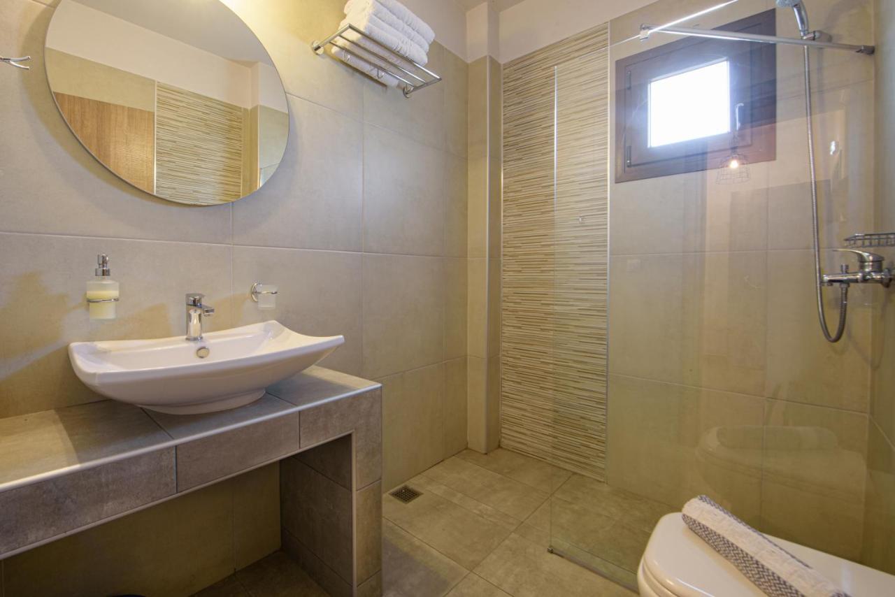 Ourania Apartment *