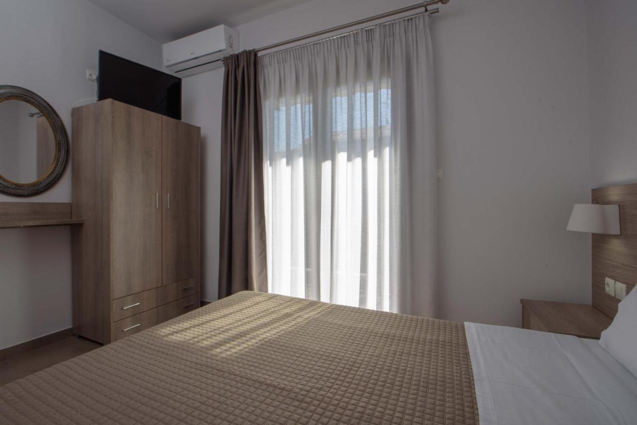 Ourania Apartment *