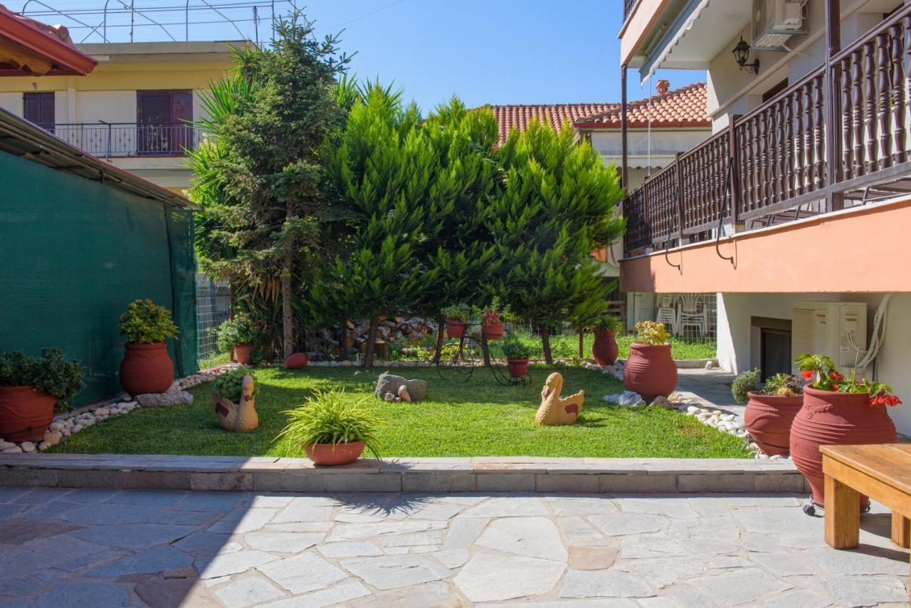 Ourania Apartment *